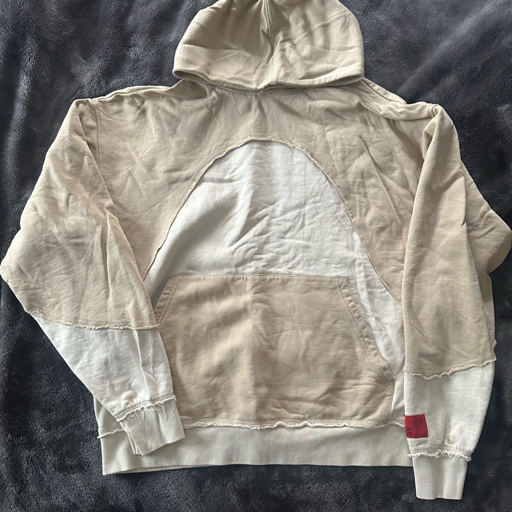 CHNGE Two Tone Cream Pullover Sweater